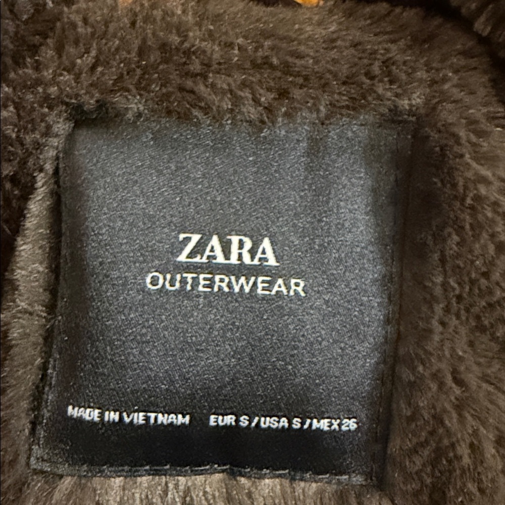 4X HP! 🌈 ZARA winter puffer coat, faux fur, removable hood mustard size sm - Picture 9 of 15